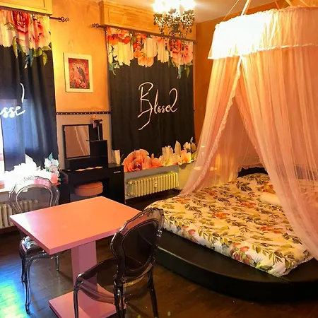 Spa Suite Parma Πανσιόν *